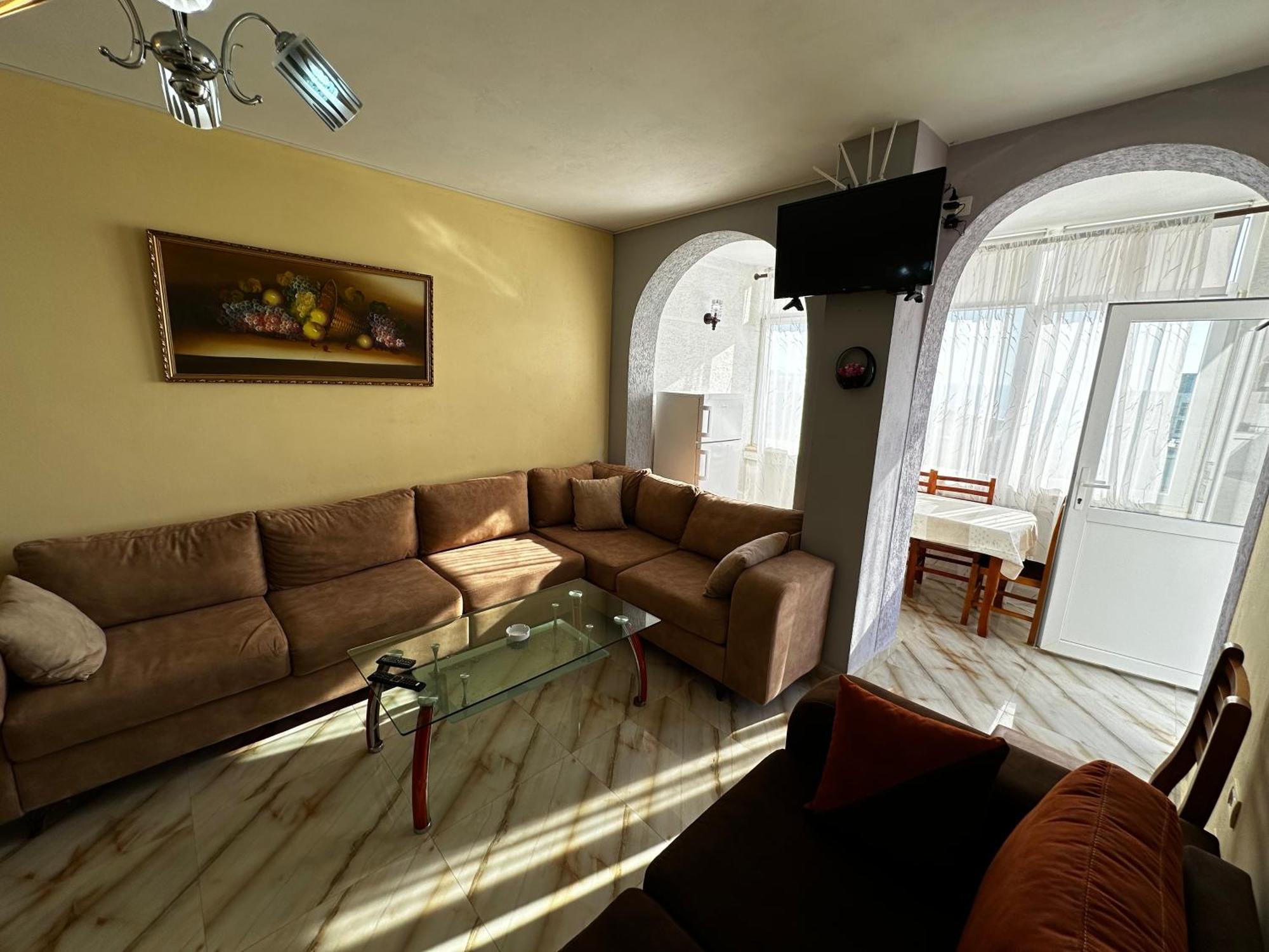 Romance Holiday Garden Inn Durrës Exteriér fotografie