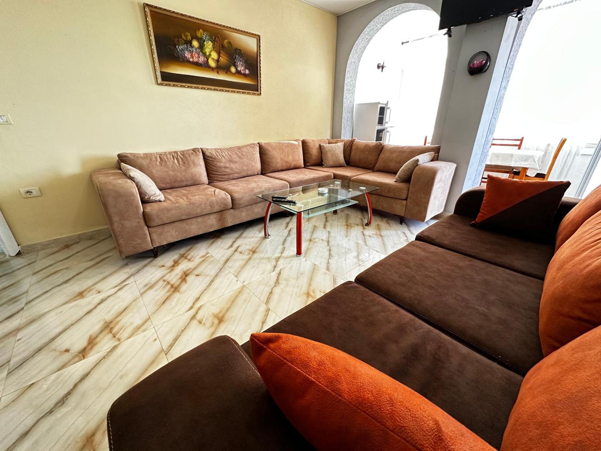 Romance Holiday Garden Inn Durrës Exteriér fotografie