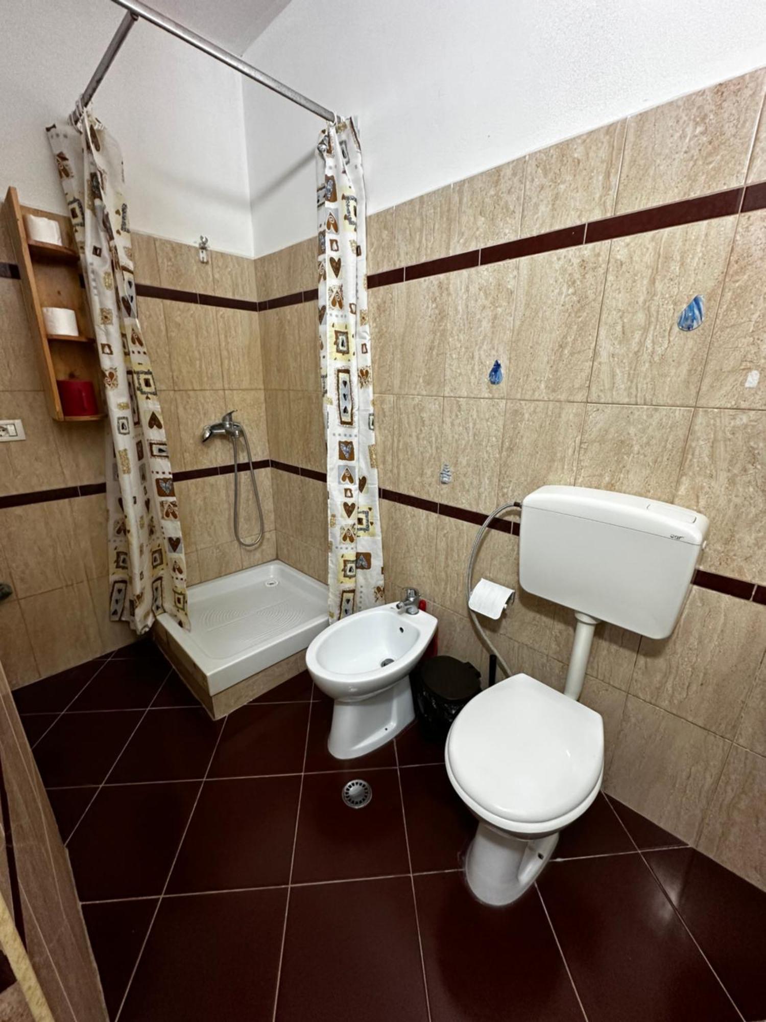 Romance Holiday Garden Inn Durrës Exteriér fotografie
